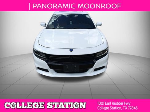 Used 2016 Dodge Charger SXT w/ Plus Group RWD image 5