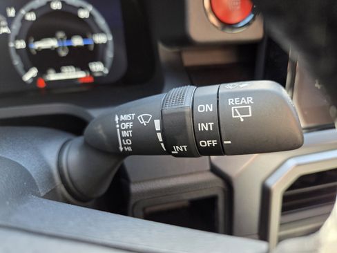 Used 2025 Toyota 4Runner TRD Off-Road Premium image 28