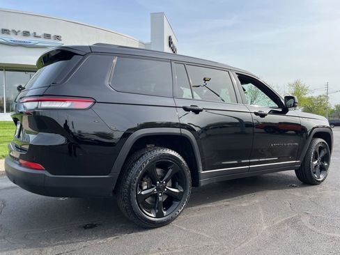 Used 2022 Jeep Grand Cherokee L Laredo image 58