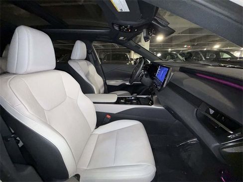 Certified 2023 Lexus RX 350h image 14