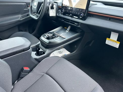 New 2026 Subaru Uncharted Premium FWD image 19
