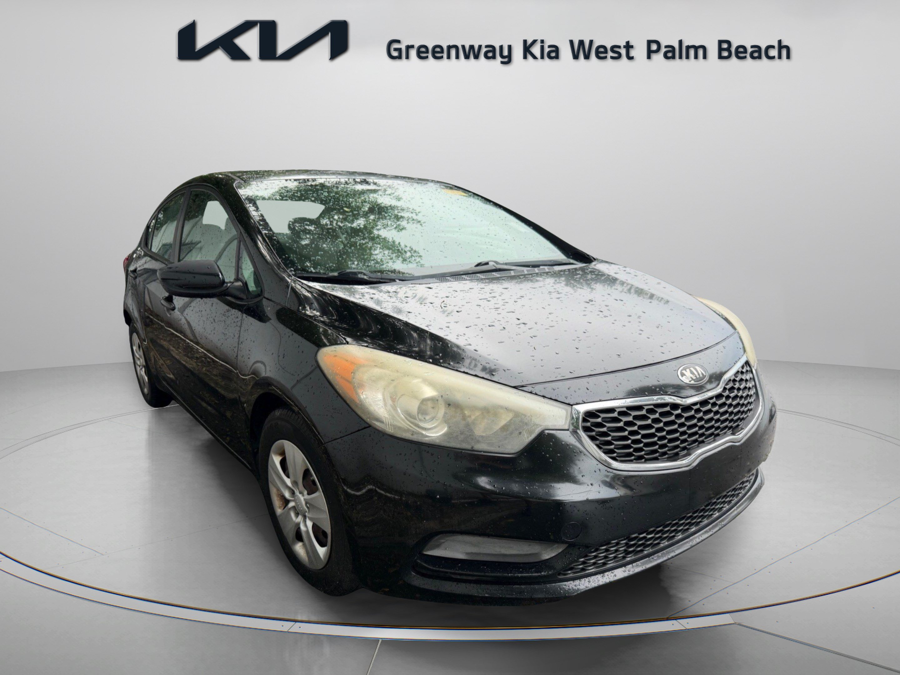 Used 2015 Kia Forte LX FWD image 1