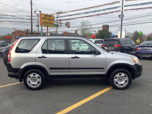 Used 2006 Honda CR-V LX image 8