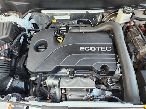 Used 2022 Chevrolet Equinox LT image 9