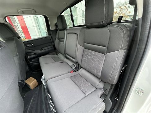 New 2025 Nissan Frontier SV w/ SV Convenience Package image 13