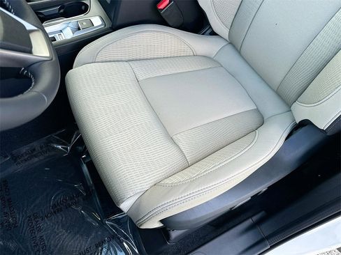 New 2025 Subaru Ascent Premium image 18