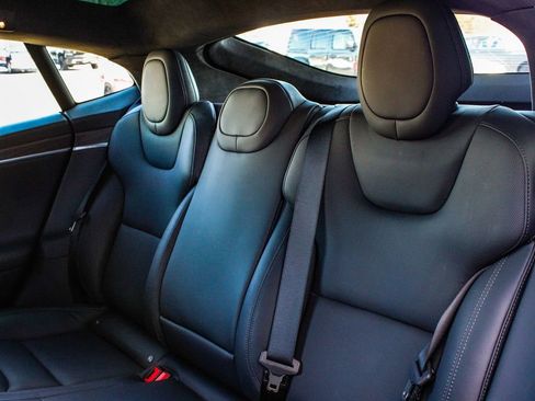 Used 2023 Tesla Model S Standard Range AWD/4WD image 32
