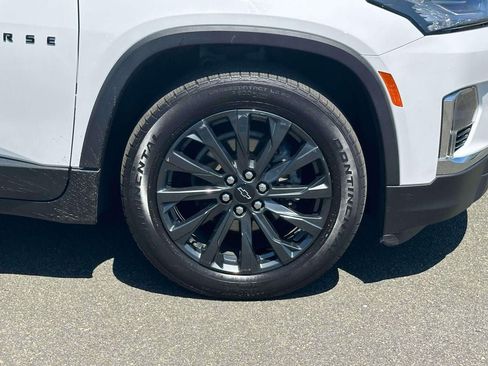 Used 2023 Chevrolet Traverse RS w/ LPO, Floor Liner Package AWD/4WD image 7