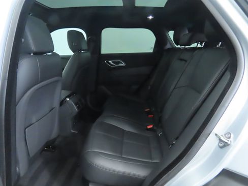 Used 2024 Land Rover Range Rover Velar Dynamic SE image 22
