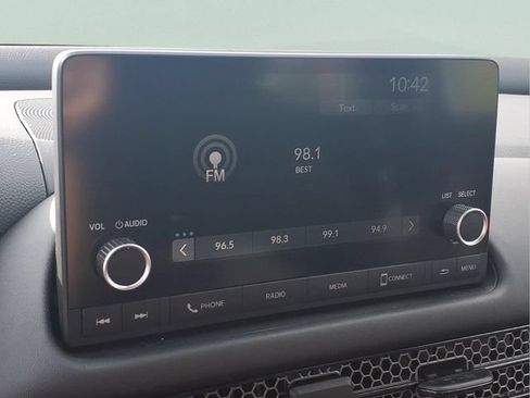 Used 2023 Honda HR-V Sport image 6