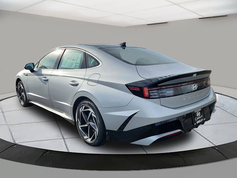 New 2025 Hyundai Sonata SEL image 4