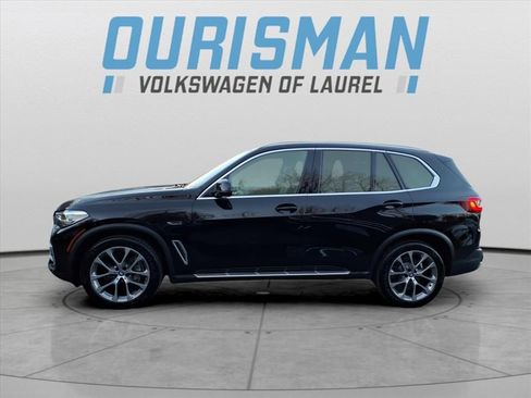 Used 2023 BMW X5 xDrive45e image 4