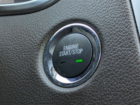 Used 2015 Cadillac SRX Performance w/ Driver Awareness Package image 29