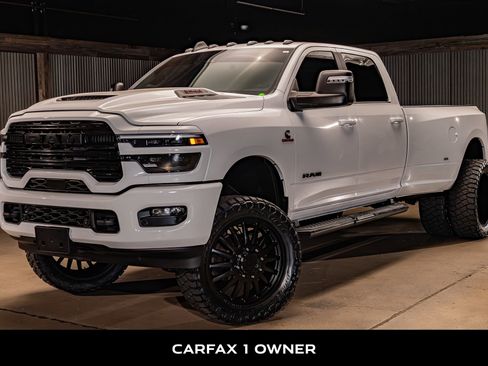 Used 2025 RAM 3500 Laramie w/ Night Edition image 5