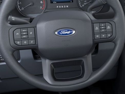 New 2025 Ford F350 XLT w/ 360-Degree Camera Package AWD/4WD image 12