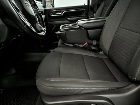 Certified 2024 Chevrolet Silverado 3500 LT w/ Convenience Package image 10