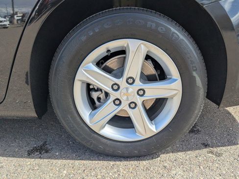 Used 2023 Chevrolet Malibu LT FWD image 23