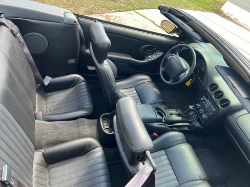 Used 2000 Pontiac Firebird Trans Am RWD image 22