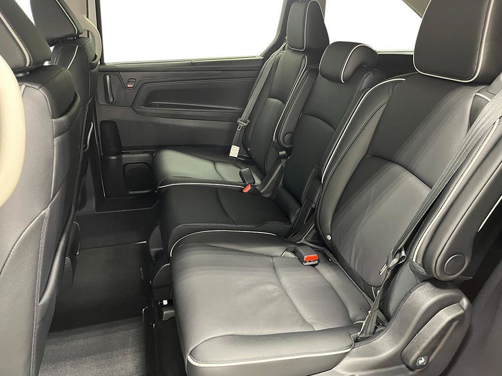 New 2027 Honda Odyssey Touring image 23