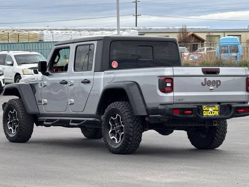 Used 2020 Jeep Gladiator Rubicon AWD/4WD image 6