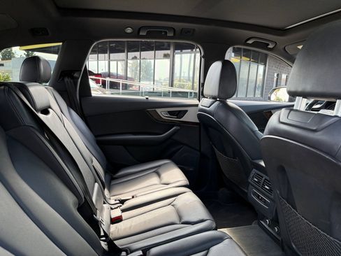 Used 2018 Audi Q7 2.0T Premium Plus w/ Premium Plus Package image 19