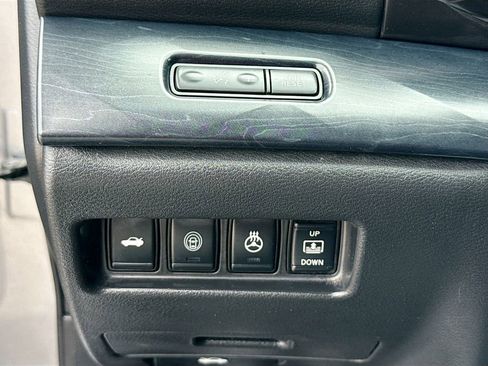 Used 2022 Nissan Maxima Platinum w/ Sport Mat Group FWD image 10