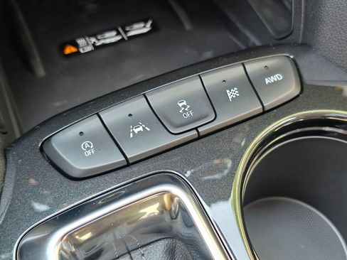 Used 2026 Chevrolet TrailBlazer LT w/ Convenience Package AWD/4WD image 29