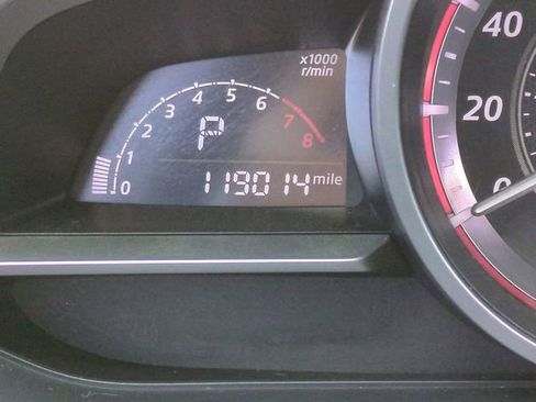 Used 2014 MAZDA MAZDA3 i Touring image 30