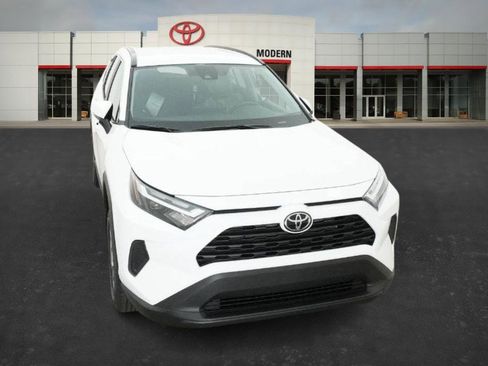 New 2025 Toyota RAV4 XLE image 32