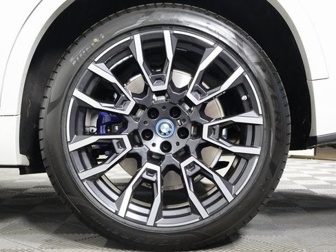 Used 2024 BMW X5 xDrive50e w/ Executive Package AWD/4WD image 8
