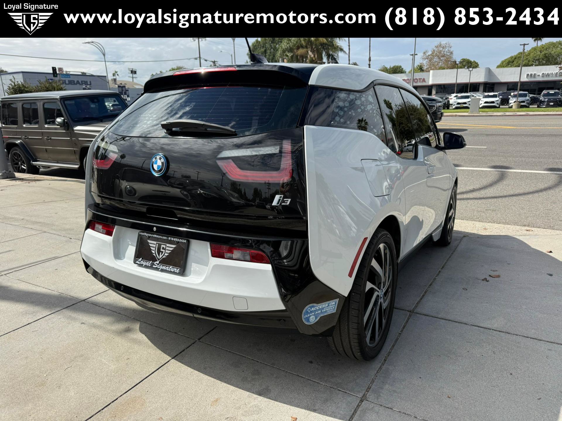 Used 2017 BMW i3 w/ Range Extender RWD image 7