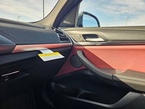 New 2025 BMW X4 xDrive30i w/ Premium Package image 26