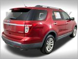 Used 2015 Ford Explorer XLT w/ Equipment Group 202B image 3