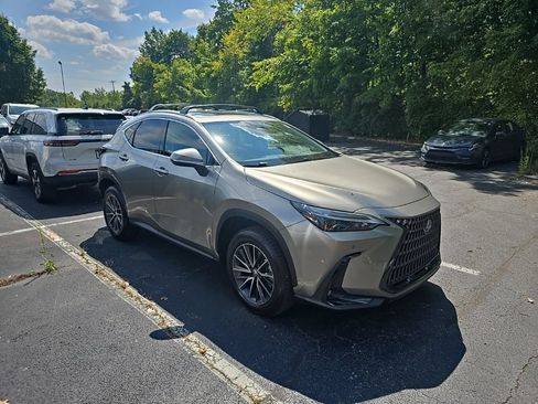 Used 2025 Lexus NX 250 FWD w/ Cold Area Package image 2