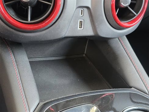 Used 2021 Chevrolet Blazer RS image 26