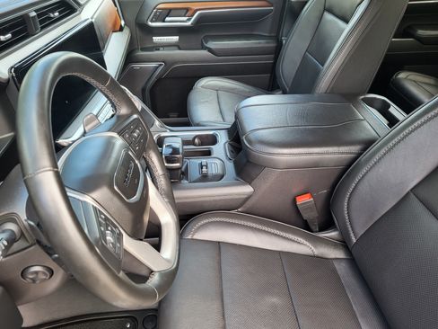 Used 2023 GMC Sierra 1500 Denali w/ Denali Reserve Package AWD/4WD image 12