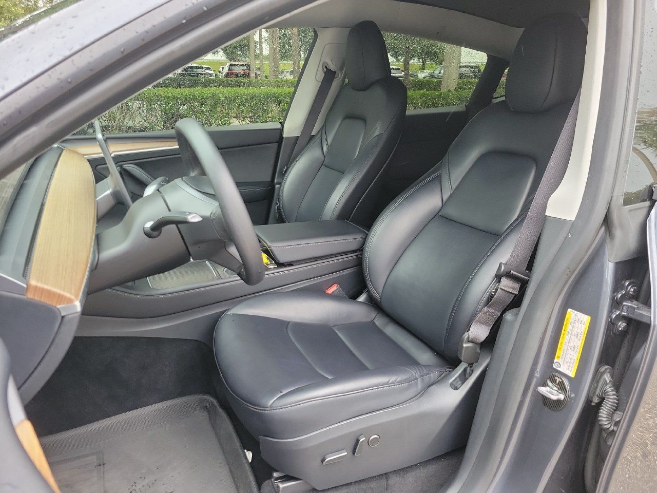 Used 2023 Tesla Model Y Long Range AWD/4WD image 17