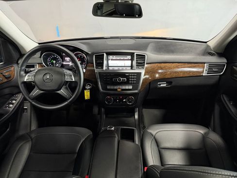 Used 2013 Mercedes-Benz ML 350 4MATIC image 9