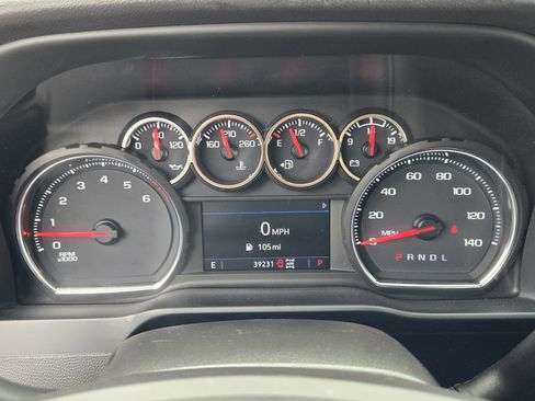 Used 2022 Chevrolet Silverado 1500 LT Trail Boss w/ Convenience Package II AWD/4WD image 14
