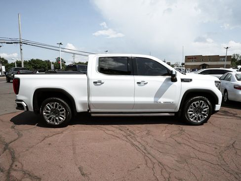 Used 2023 GMC Sierra 1500 Denali Ultimate AWD/4WD image 7