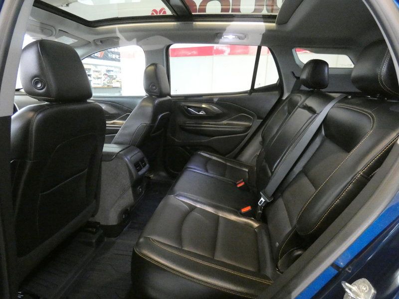 Used 2021 GMC Terrain SLT w/ Infotainment Package II AWD/4WD image 25