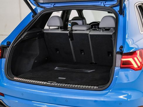 Used 2020 Audi Q3 2.0T Premium Plus w/ Premium Plus Package image 60