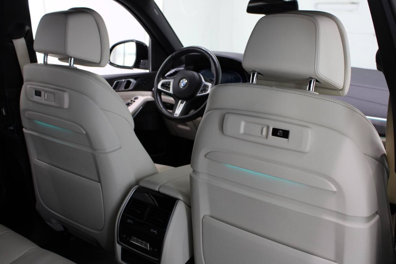 Used 2022 BMW X5 xDrive40i w/ M Sport Package AWD/4WD image 44