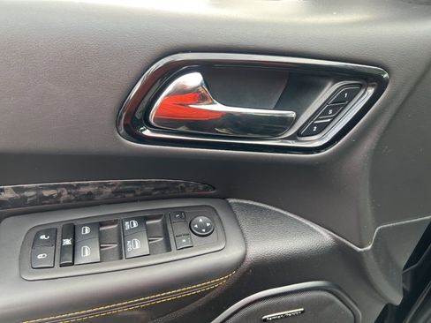 Used 2023 Dodge Durango R/T w/ Hemi Orange Plus Package image 21