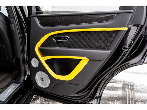 Used 2023 Bentley Bentayga Speed image 39