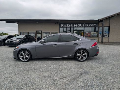 Used 2015 Lexus IS 350 w/ Navigation System Package RWD image 11