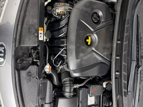 Used 2016 Kia Forte LX image 21