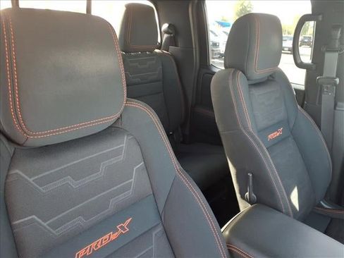 Used 2022 Nissan Frontier Pro-X image 13