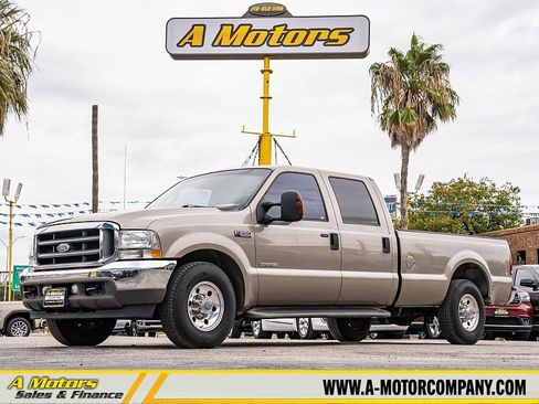 Used 2004 Ford F250 XL image 1