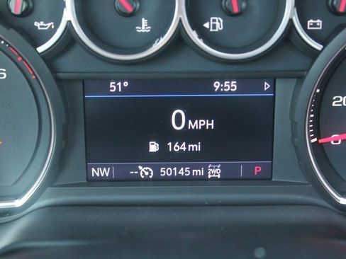 Used 2021 Chevrolet Tahoe Z71 image 26